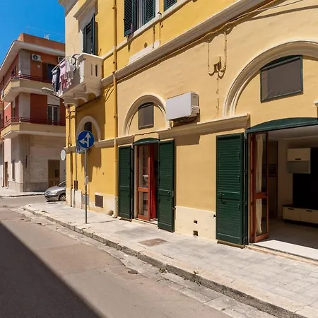 Via Castriota